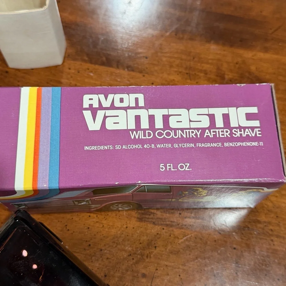 Avon Vantastic Wild Country Collectible Glass Van Bottle Black Boxed 1970s